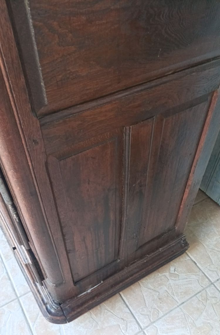 Louis XIV wardrobe in solid oak, 18th century