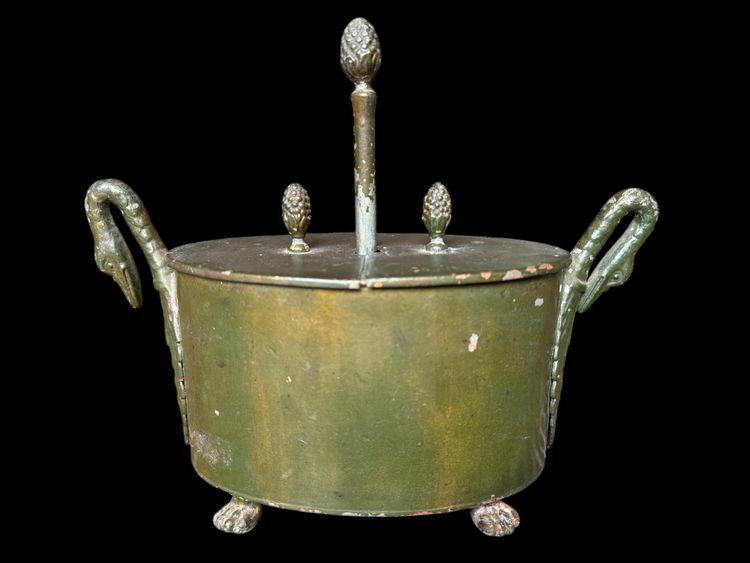 Green sheet metal egg dish / egg box, Empire / Restoration period