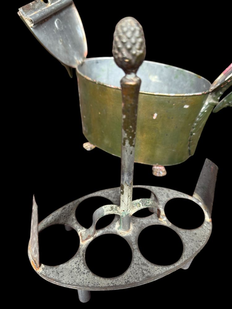 Green sheet metal egg dish / egg box, Empire / Restoration period