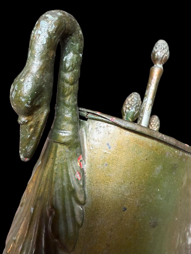 Green sheet metal egg dish / egg box, Empire / Restoration period