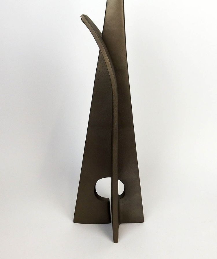 Terracotta sculpture by Victor Roman