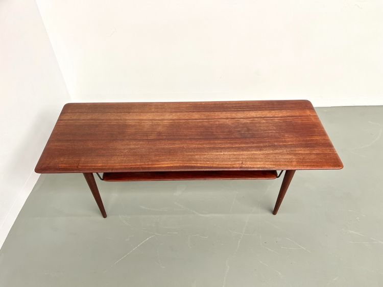 Table basse scandinave mod. FD516 - circa 1960