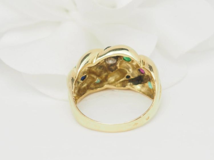 Bague jonc en or jaune et pierres précieuses 