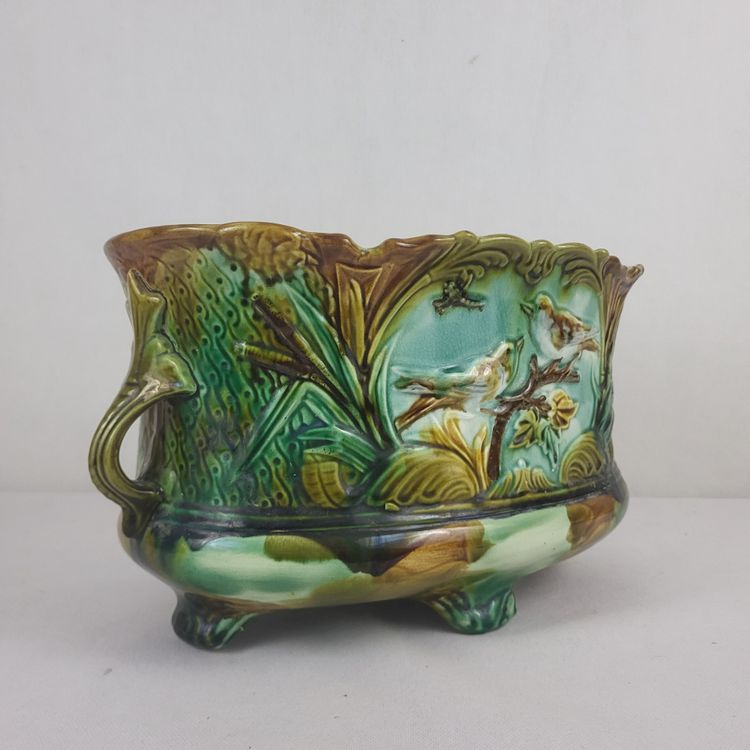Planter in barbotine - Faïencerie de Nimy 19th century