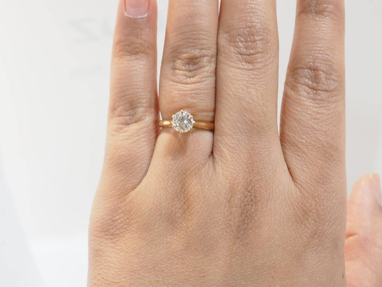 Bague solitaire en or jaune et diamant 0.97ct 