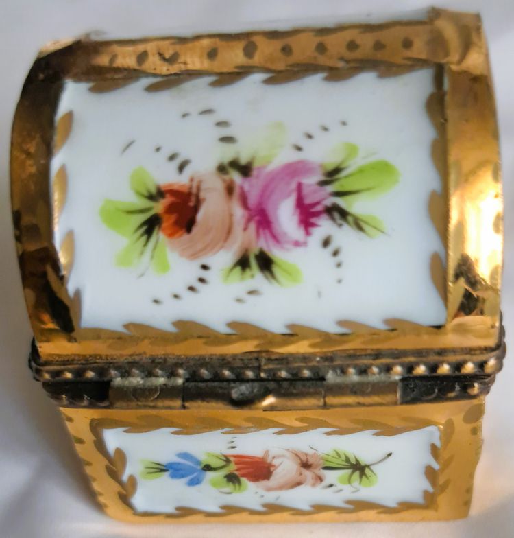 Jolie Boîte à pilules de collection en porcelaine peinte à la main ancienne avec 3 flacons début 20e