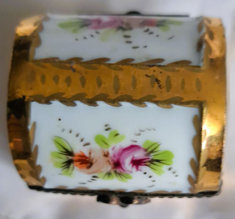 Jolie Boîte à pilules de collection en porcelaine peinte à la main ancienne avec 3 flacons début 20e
