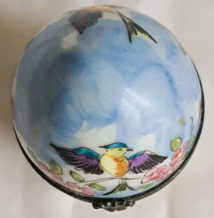 Jolie Boîte à pilules de collection en porcelaine peinte à la main 1 flacon
