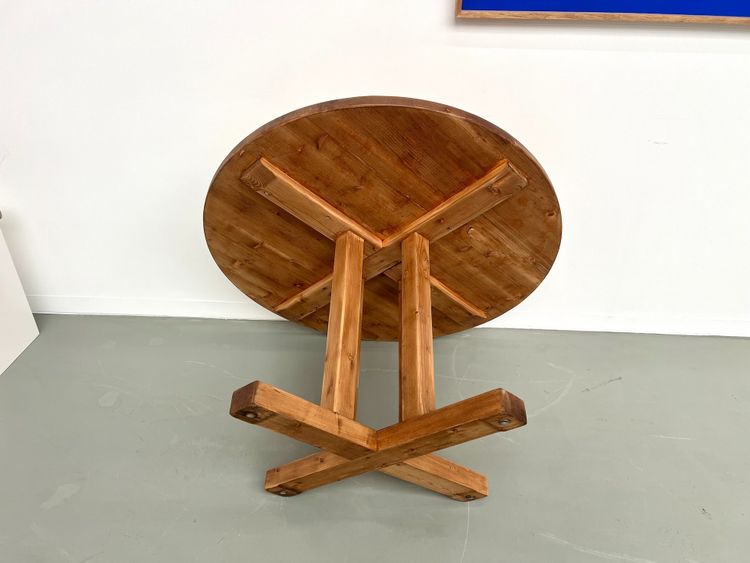 Round pine table "Les Arcs - 1970".