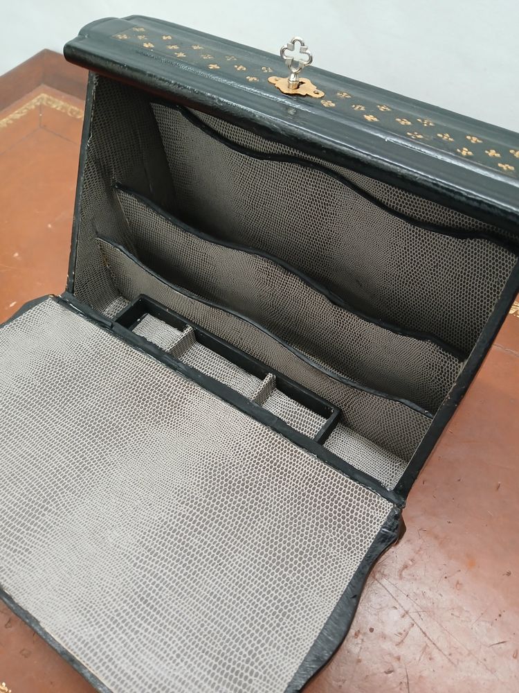 Schreibwarenbox.