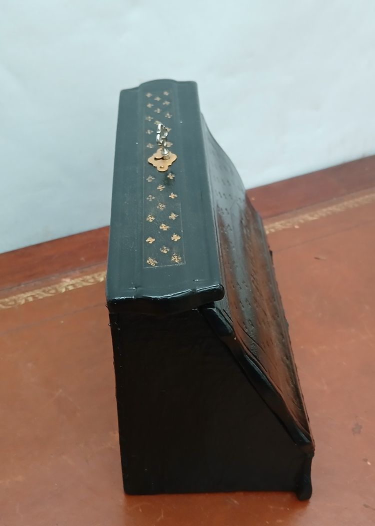 Schreibwarenbox.