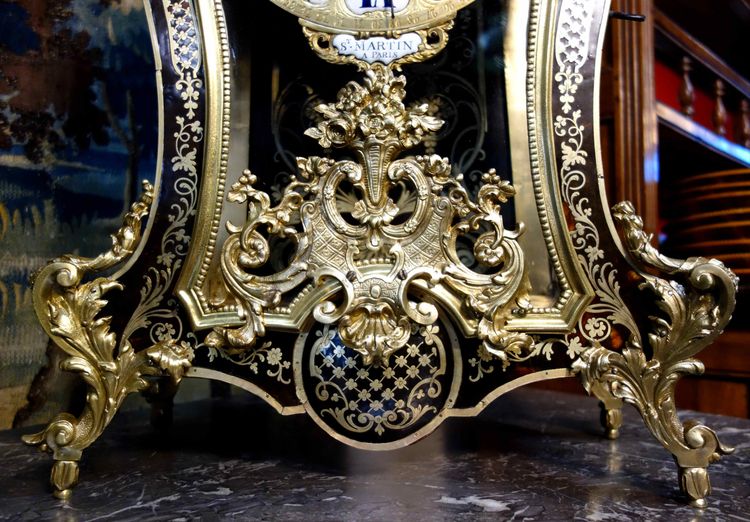 Großes geigenförmiges Wandkartell aus Boulle-Marketerie, Saint Martin in Paris