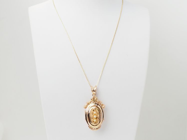 Collier pendentif cassolette en or jaune et perles fines