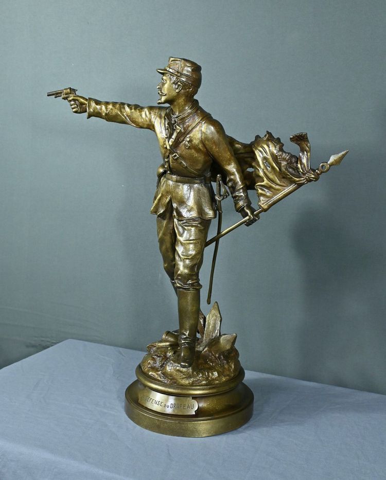 Important Bronze "La Défense du Drapeau" by C. Anfrie - 2nd half of the 19th century