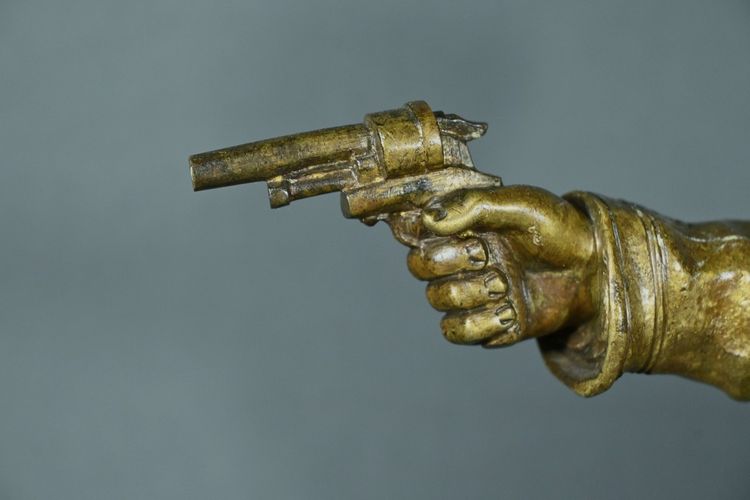 Important Bronze "La Défense du Drapeau" by C. Anfrie - 2nd half of the 19th century