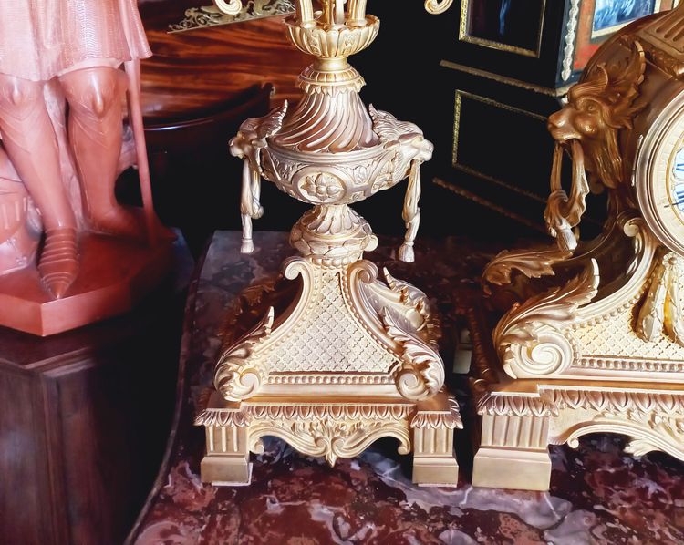 Important Louis XVI style mantel set XIXth century