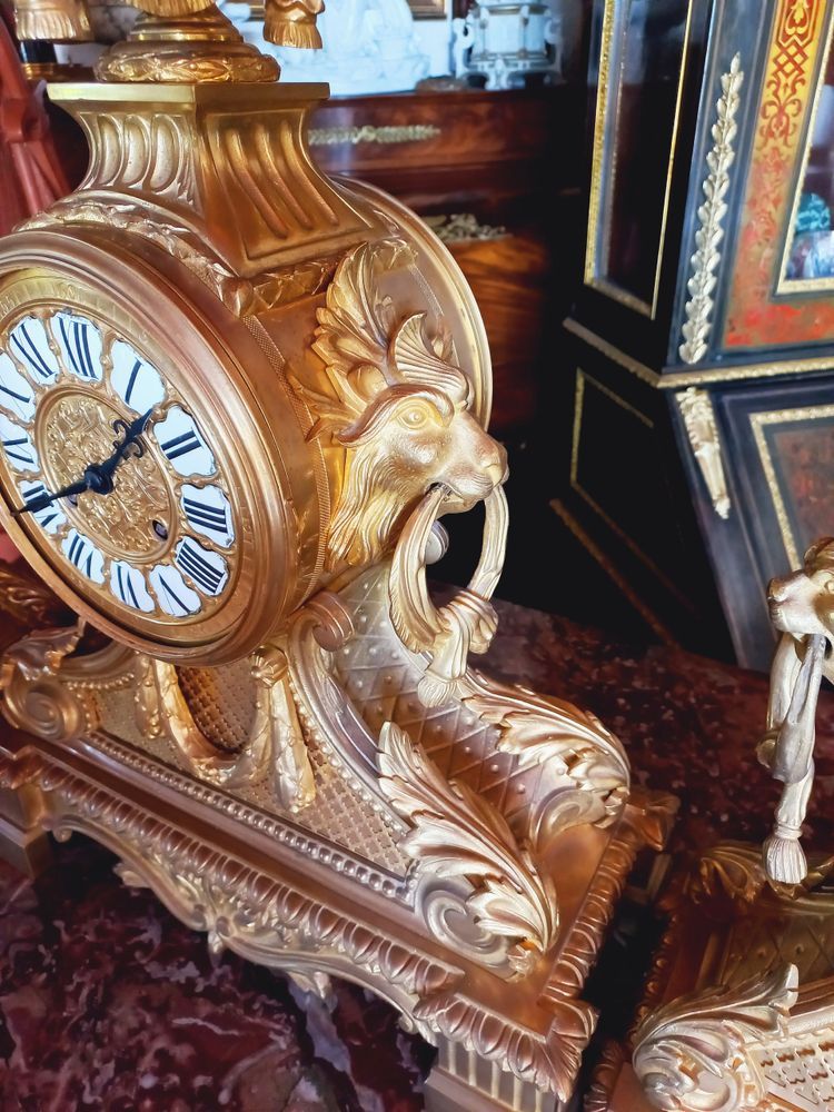 Important Louis XVI style mantel set XIXth century