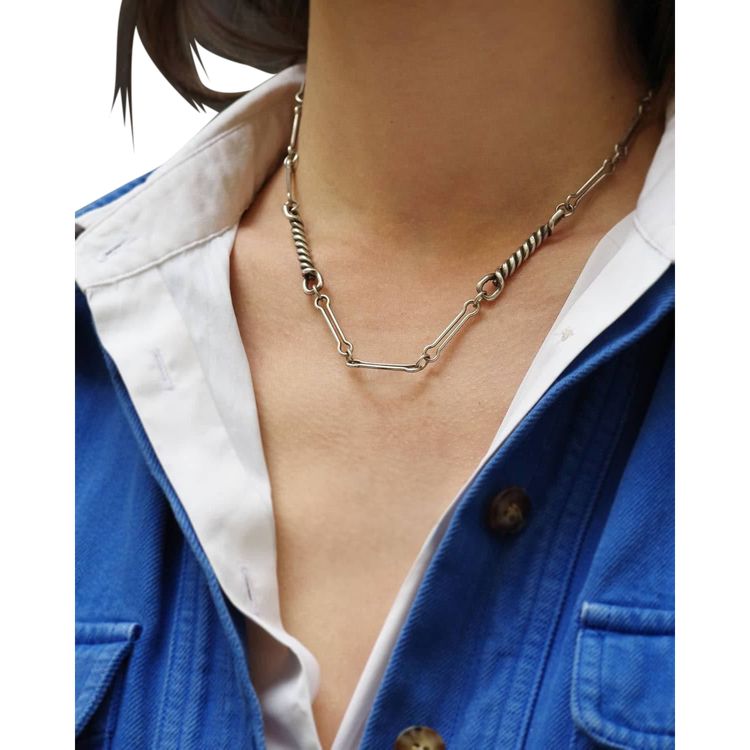 Collana lunga modernista in argento 800 millesimi, collana moderna, twist, trombone