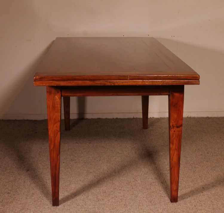 Table à Rallonge En Merisier Du 19° Siècle