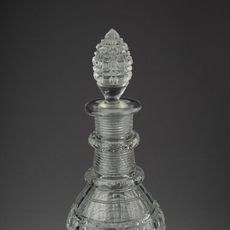 Decanter in cristallo Saint-Louis, XIX secolo