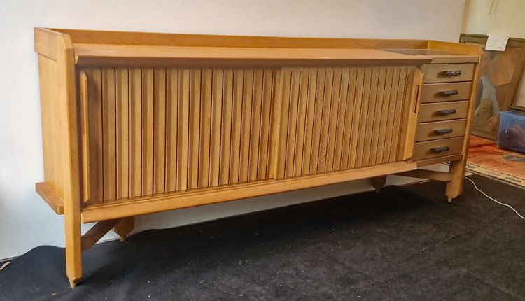 Guillerme Et Chambron , elegante credenza Saint Veran " Edition Votre Maison Circa 1970