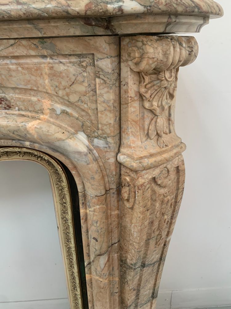 Louis XV style mantel in red Breche marble XIX century