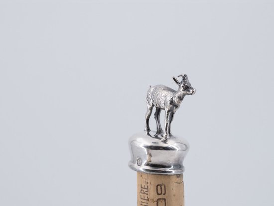 Bouchon De Bouteille Orné En Argent Massif, XIXe Siècle