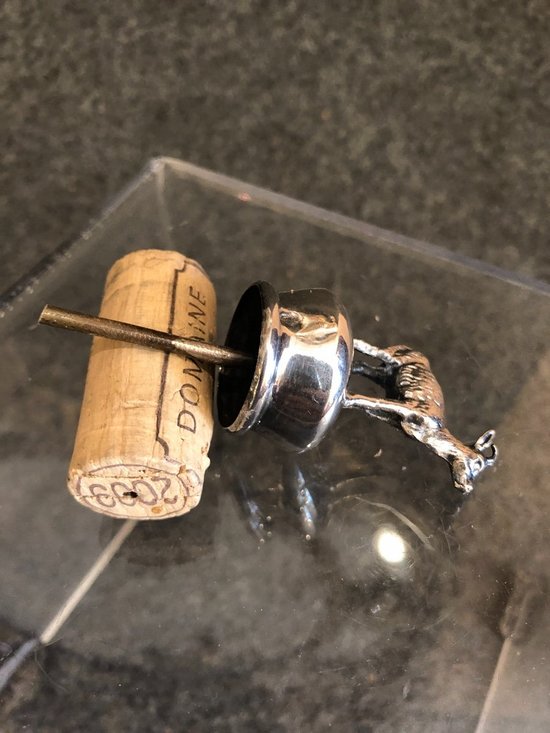 Bouchon De Bouteille Orné En Argent Massif, XIXe Siècle