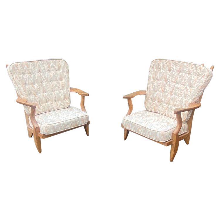 Guillerme Et Chambron , Paire De Fauteuils S En Chêne , Edition Votre Maison, Circa 1970