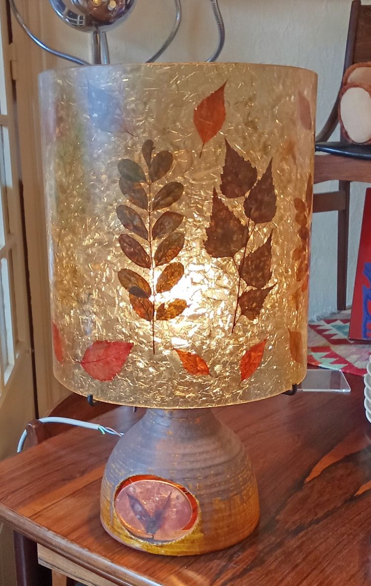 Ancienne Lampe Accolay abat jour inclusion résine/années 1960