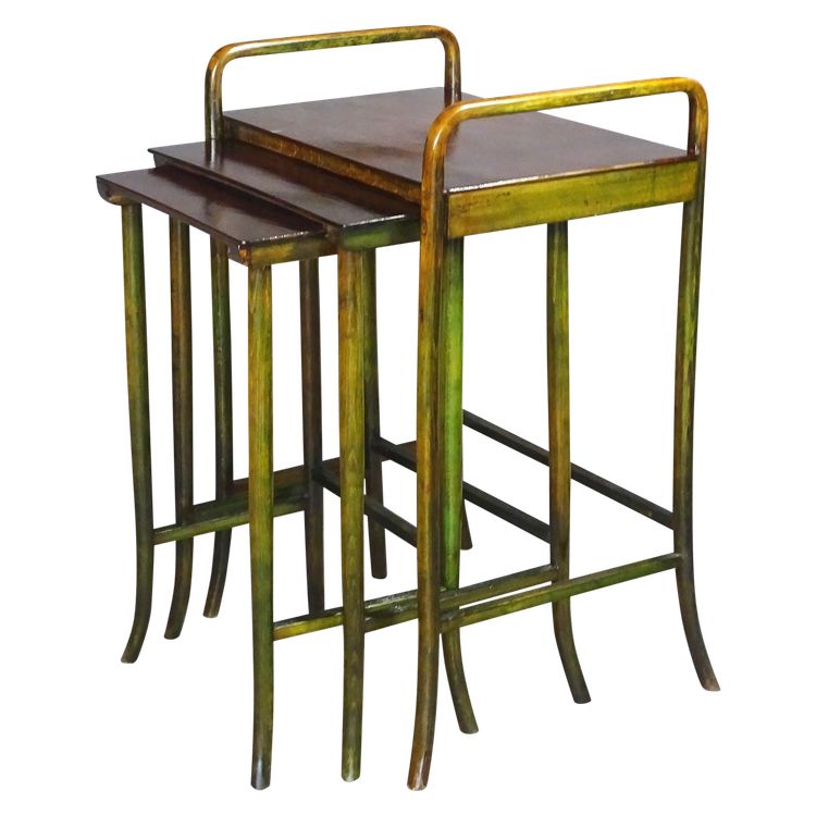 Tables gigognes par KOHN, Sécession viennoise, 1910 , 2 teintes