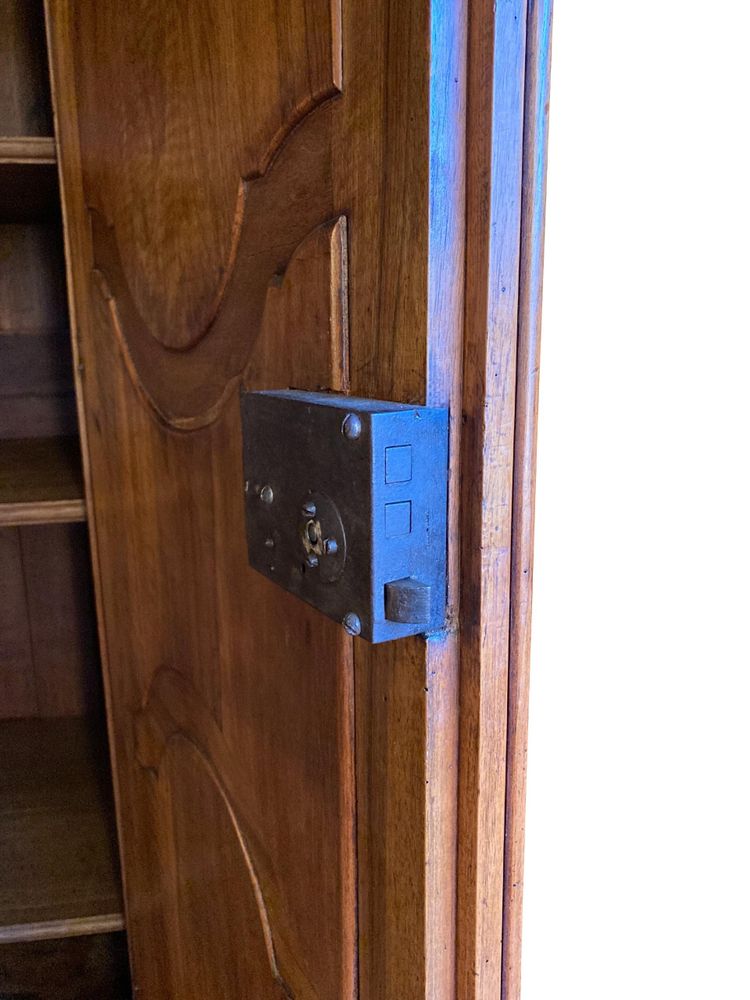 Martiny cabinet