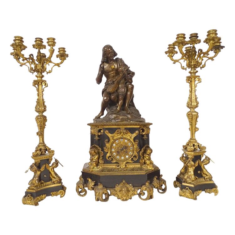 Orologio da tavolo in bronzo italiano a forma di pescatore Candelabro Napoleone III XIX secolo