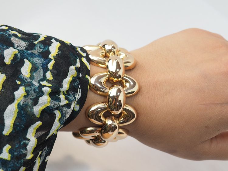 Wichtiges Tank-Armband aus den 40er Jahren in Roségold