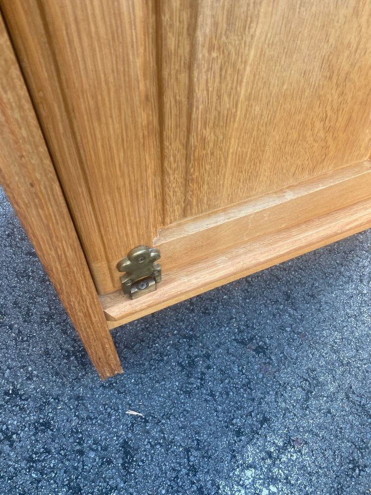 Guillerme Et Chambron, mobile in rovere "Edizione Votre Maison", circa 1970