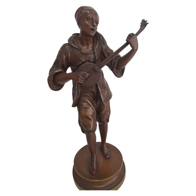 Mandolinista orientale di bronzo