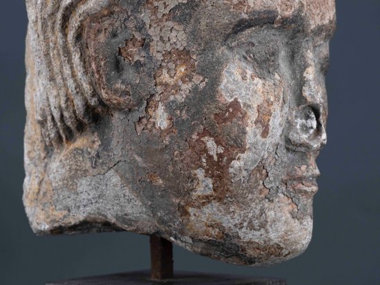 Portrait Sculpté D’un évêque, XVe Siècle