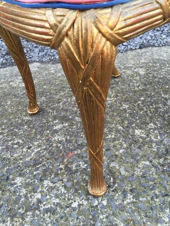 Fauteuil Néo-classique Circa 1950 ; Bois Doré Et Velours