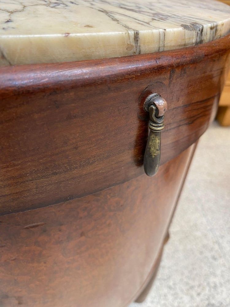 Two Art Deco bedside tables, which could make a pair, circa 1920/1930