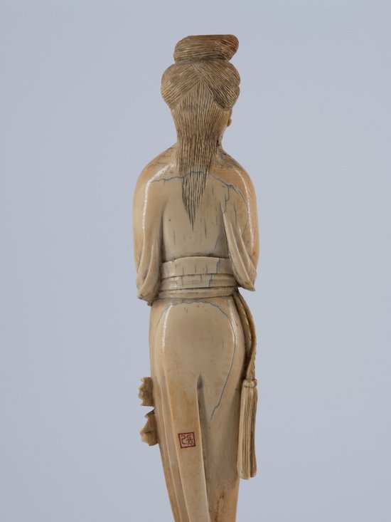 Okimono Avorio, XIX Secolo
