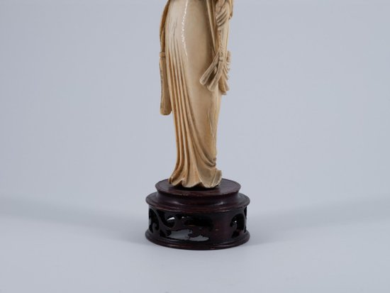 Okimono Avorio, XIX Secolo