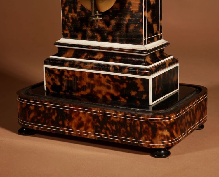 Magnifique et rare pendule de cheminée française avec thermomètre, vers 1870.