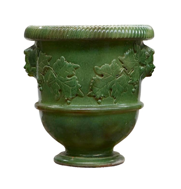 Very Large Medici Basin in Glazed Terracotta with Face and Vine Leaves Decor