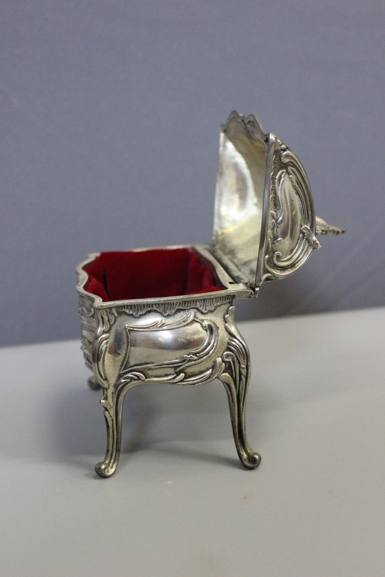 Silver Metal Jewelry Box Imitating A Desk