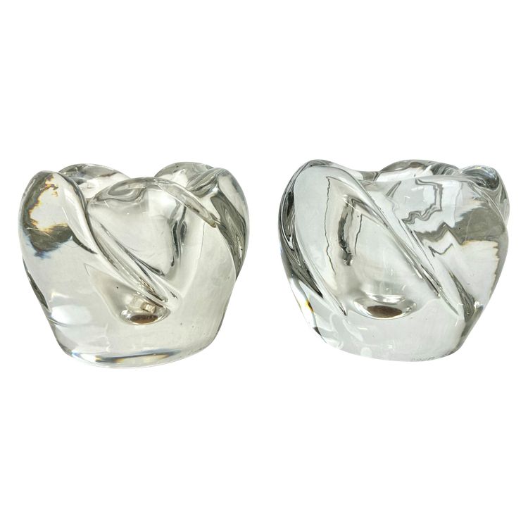 Daum Nancy - Pair of crystal candlesticks