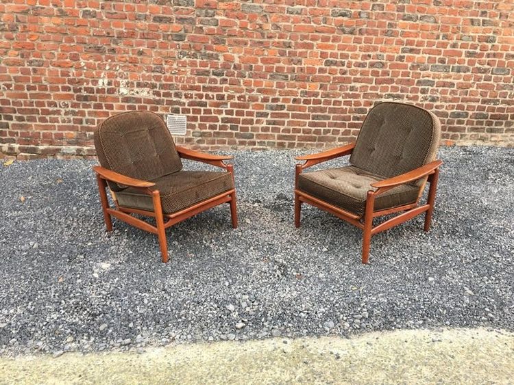 Salon Scandinave En Teck Comportant Une Banquette Et Deux Fauteuils Circa 1970