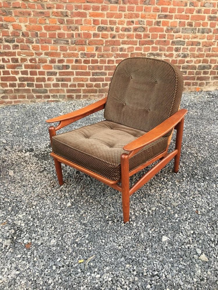 Salon Scandinave En Teck Comportant Une Banquette Et Deux Fauteuils Circa 1970