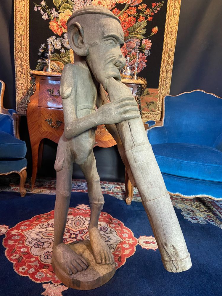 Skulptur Iatmul Sepik Papua-Neuguinea Schamane zeremonielle Trompete