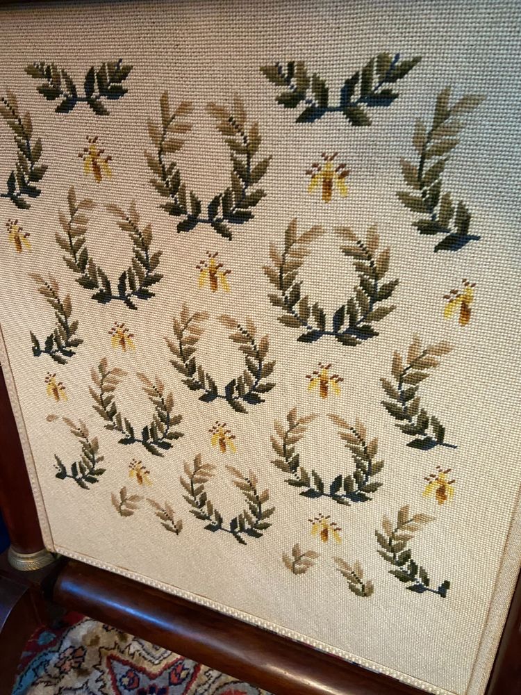 Fire screen mahogany ornaments bronze tapestry Empire crown