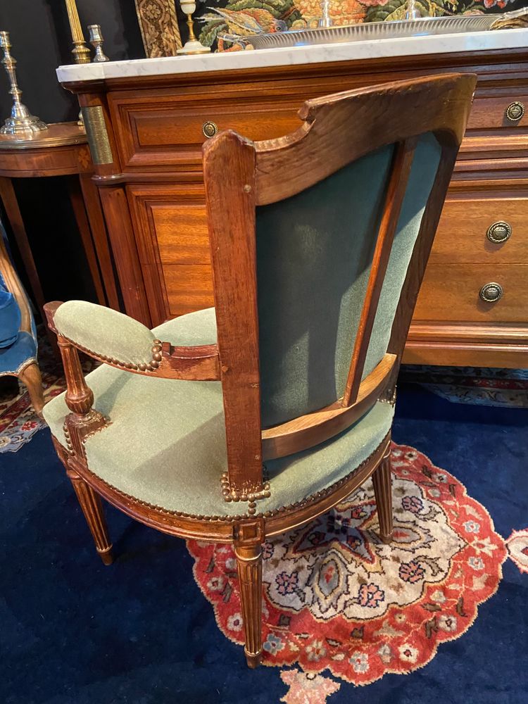 Fauteuil cabriolet velours vert d'époque XVIIIe Louis XVI